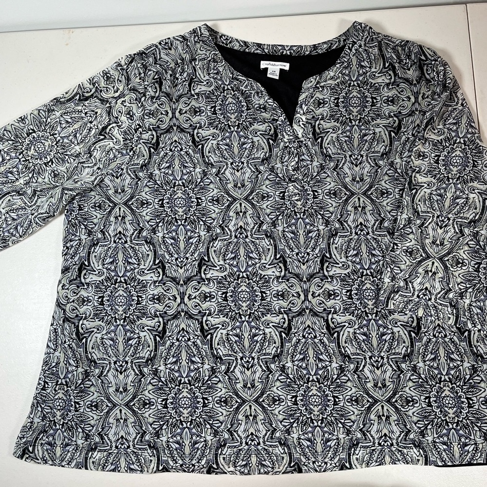 Croft & Barrow Monochrome Paisley Blouse - Picture 3 of 13